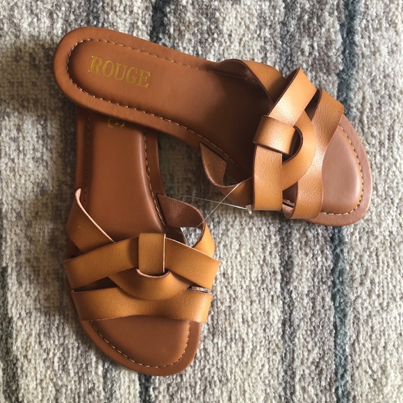 *New*Rouge Woman’s Sandals - Picture 3 of 5